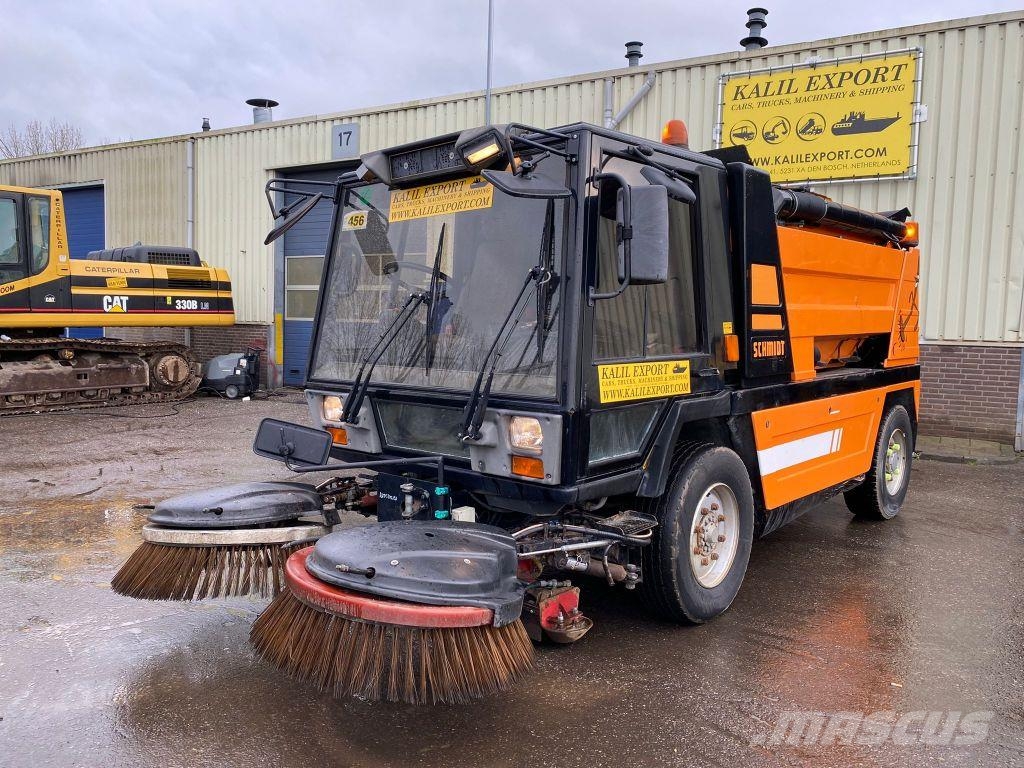 Schmidt SK4000 Street Vacuum Cleaner Sweeper Good Working Veegwagens
