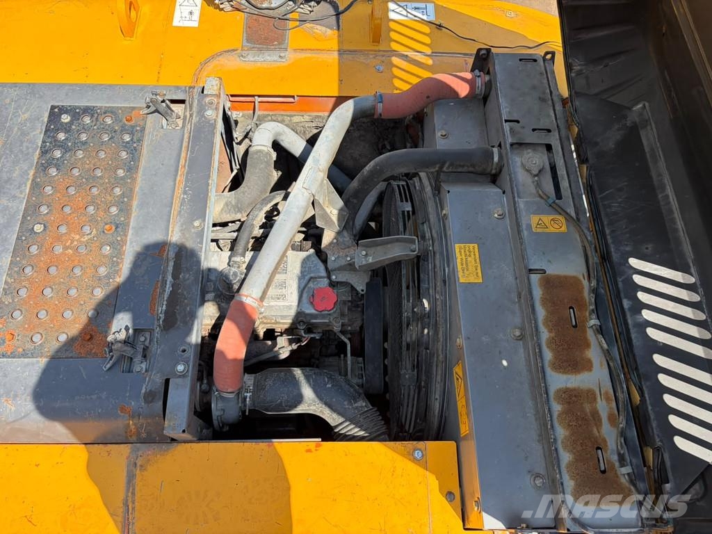 Hitachi ZX350LCN-3 Rupsgraafmachines
