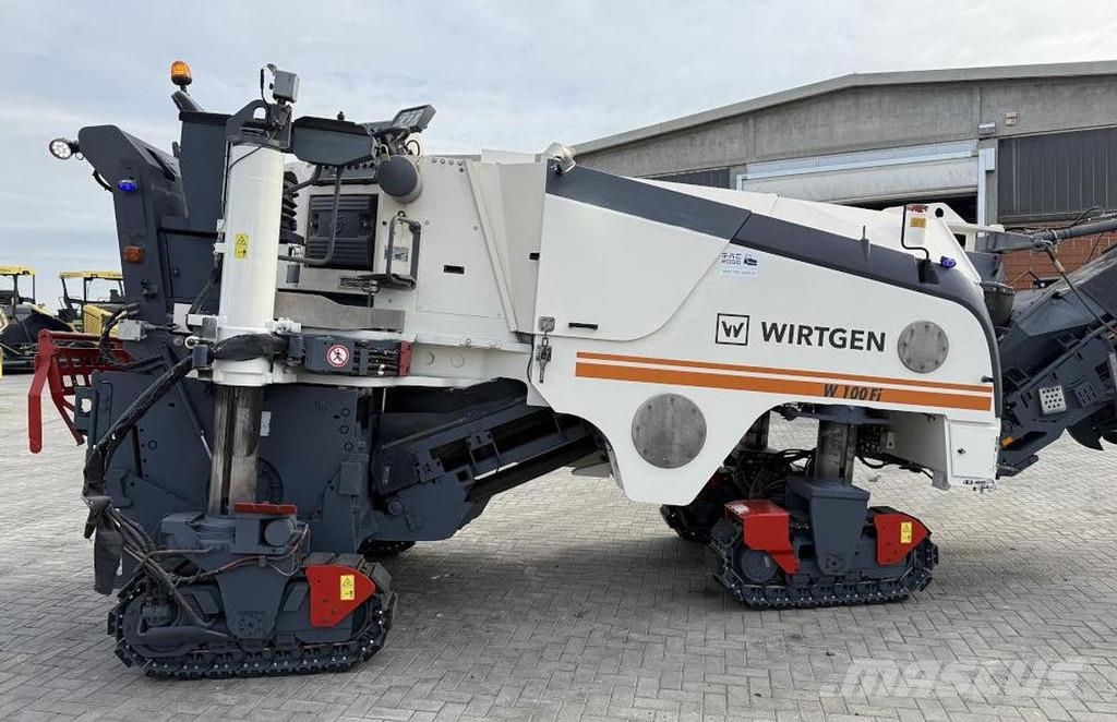 Wirtgen W 100Fi Asphaltfräsen