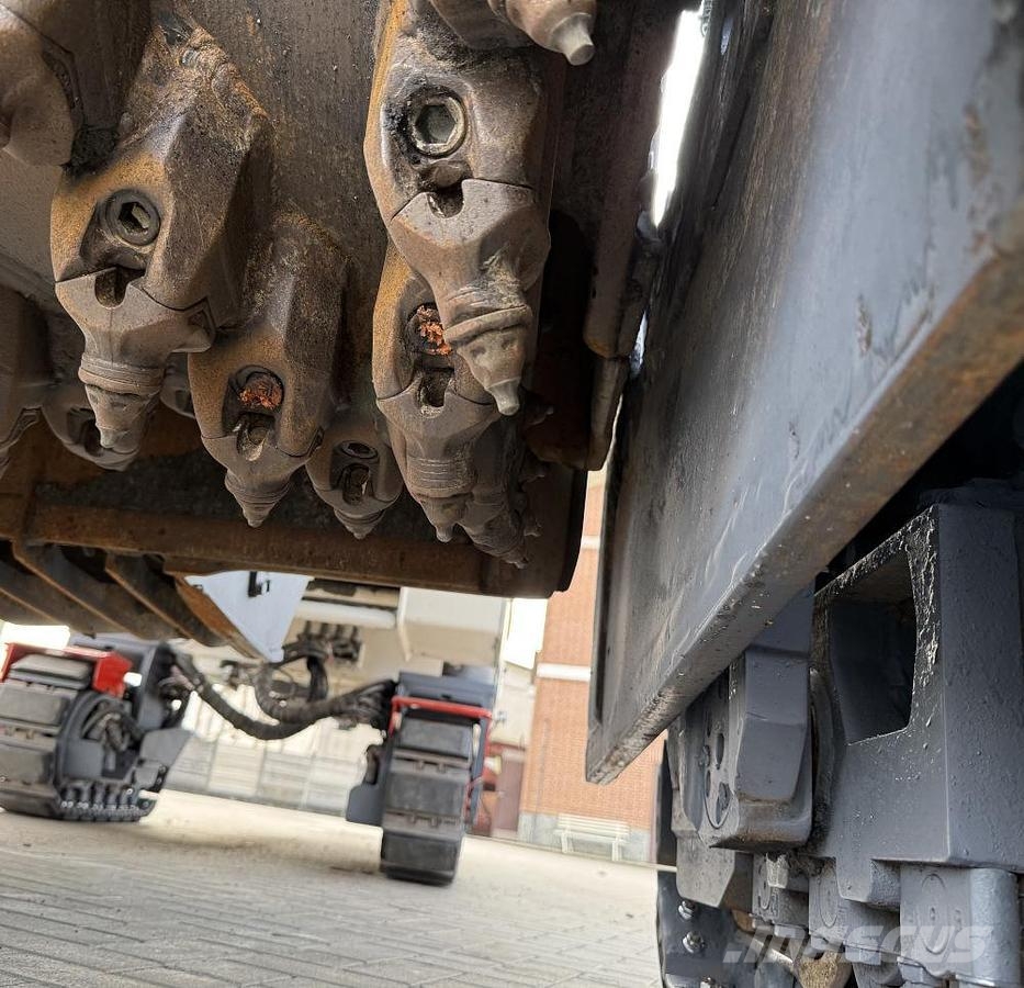 Wirtgen W 100Fi Asphaltfräsen
