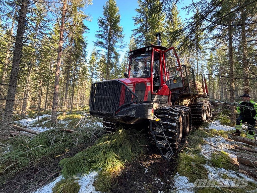 Komatsu 855 Forwarder