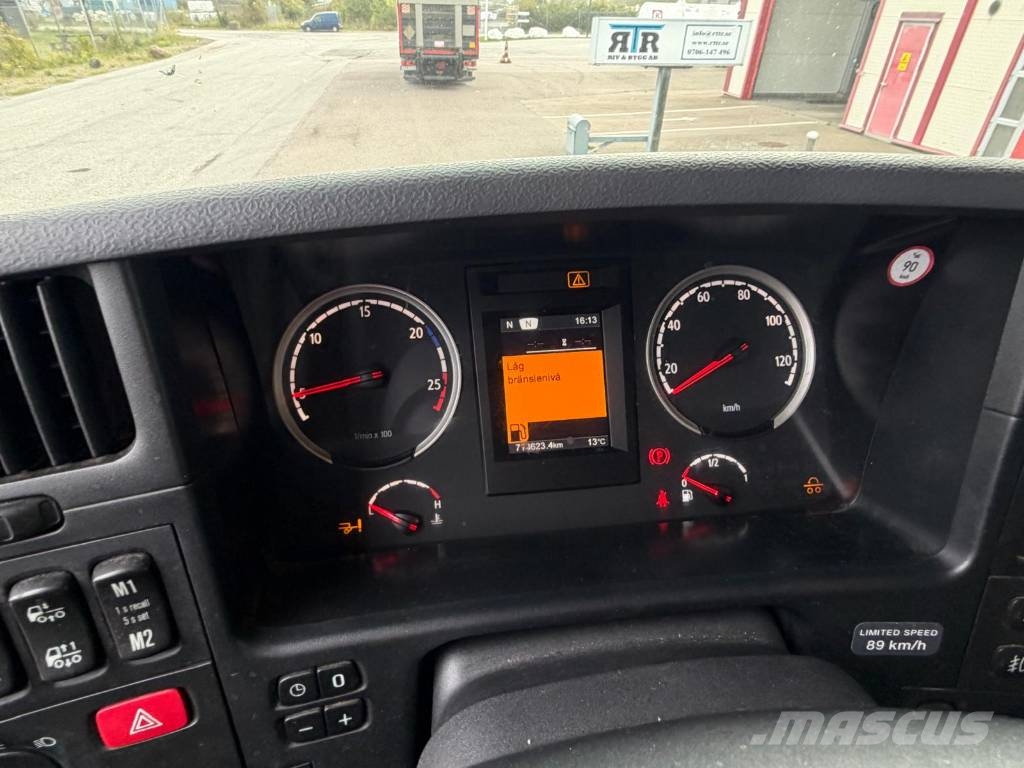 Scania R370DB6X2*4MNB Seria nr 3562 Kylmä-/Lämpökori kuorma-autot
