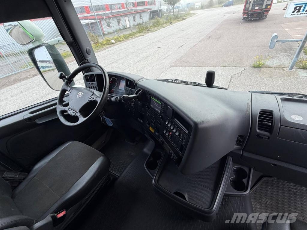 Scania R370DB6X2*4MNB Seria nr 3562 Kylmä-/Lämpökori kuorma-autot