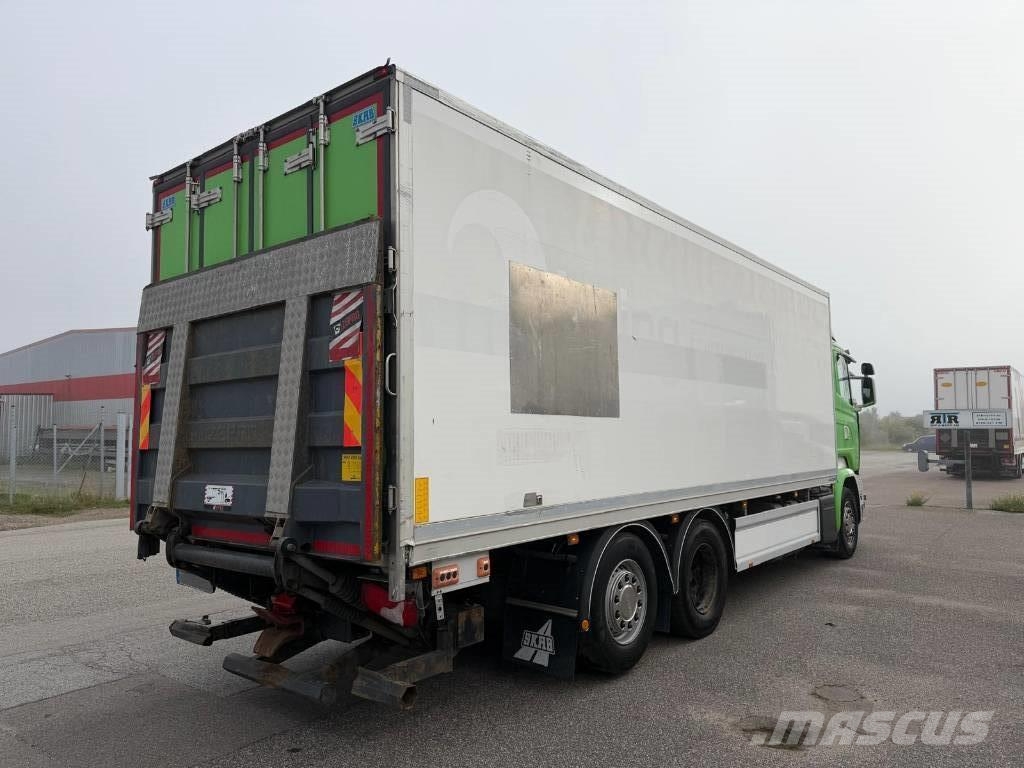 Scania R370DB6X2*4MNB Seria nr 3562 Kylmä-/Lämpökori kuorma-autot