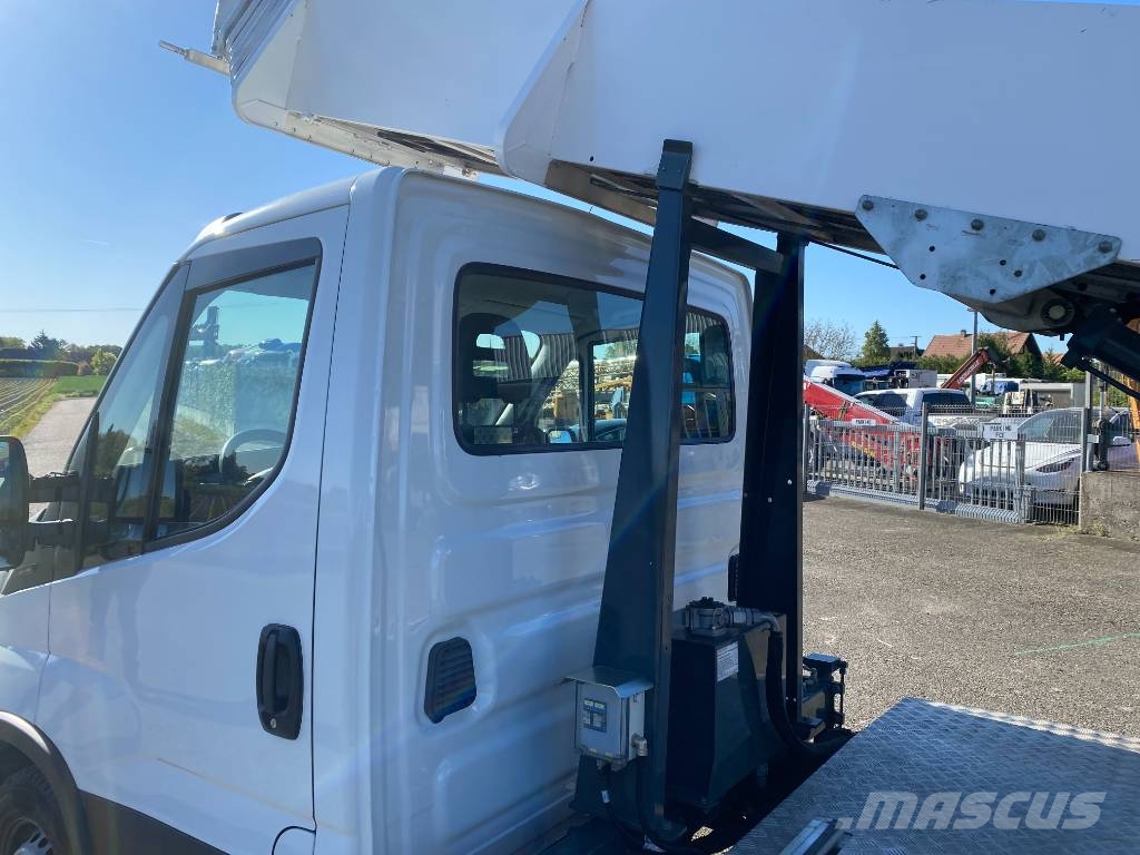 Iveco DAILY 35S140 2.3D/140-BOCKER HL34/1-8LH endommagé Ant vilkikų montuojamos kėlimo platformos