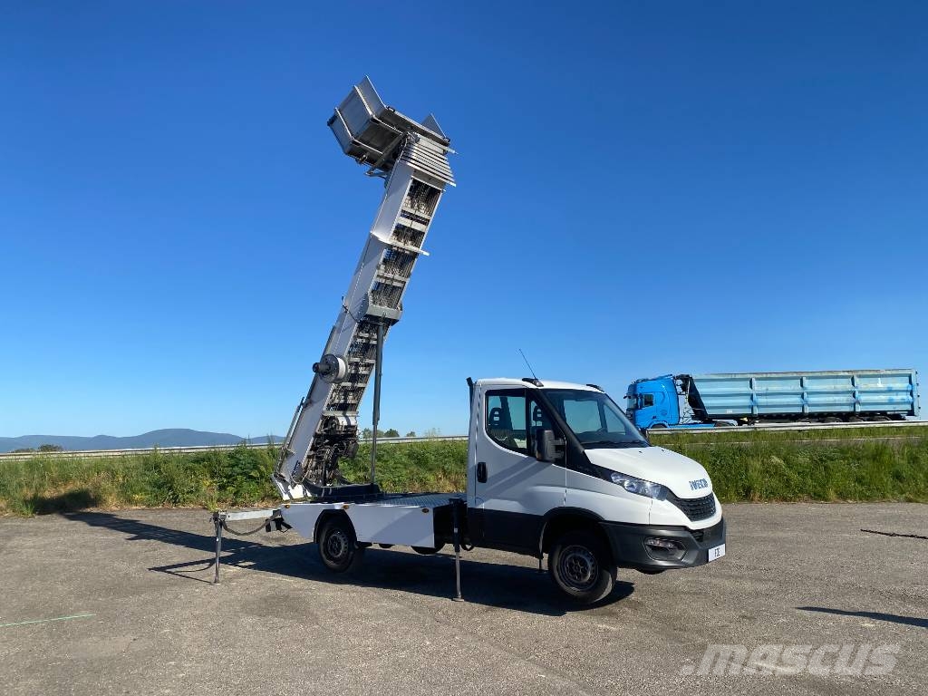 Iveco DAILY 35S140 2.3D/140-BOCKER HL34/1-8LH endommagé Ant vilkikų montuojamos kėlimo platformos