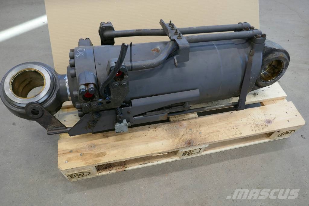 Volvo L180F Tiltcylinder 11107863 Hydraulika