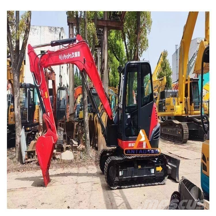 Kubota KX 183 Малые экскаваторы 7т-12т