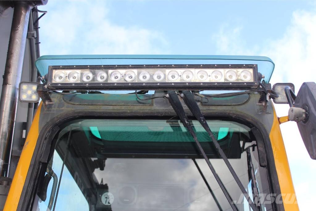 Volvo EC 140 B LC Crawler excavators