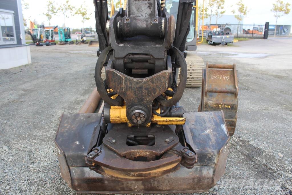 Volvo EC 140 B LC Crawler excavators