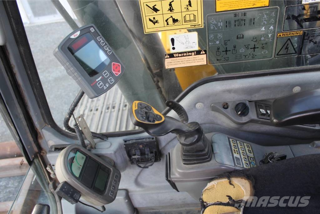 Volvo EC 140 B LC Crawler excavators