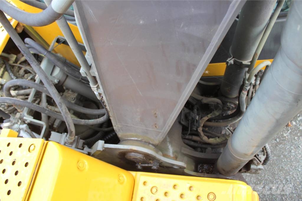 Volvo EC 140 B LC Crawler excavators
