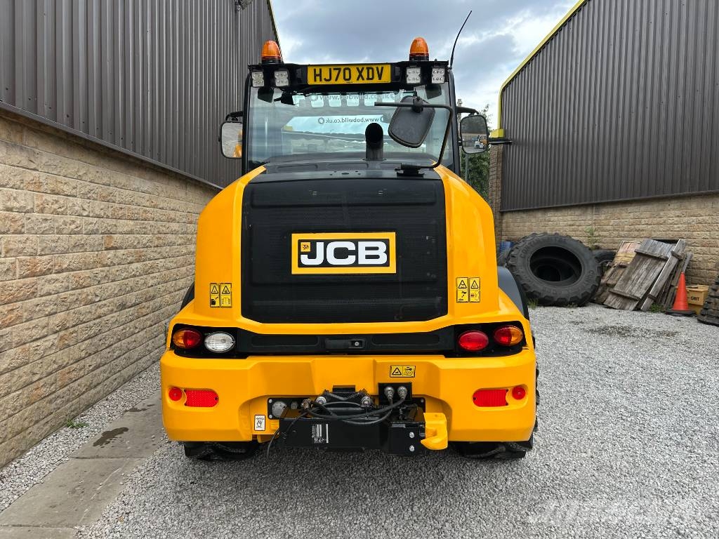 JCB TM320S 農業用テレハンドラー