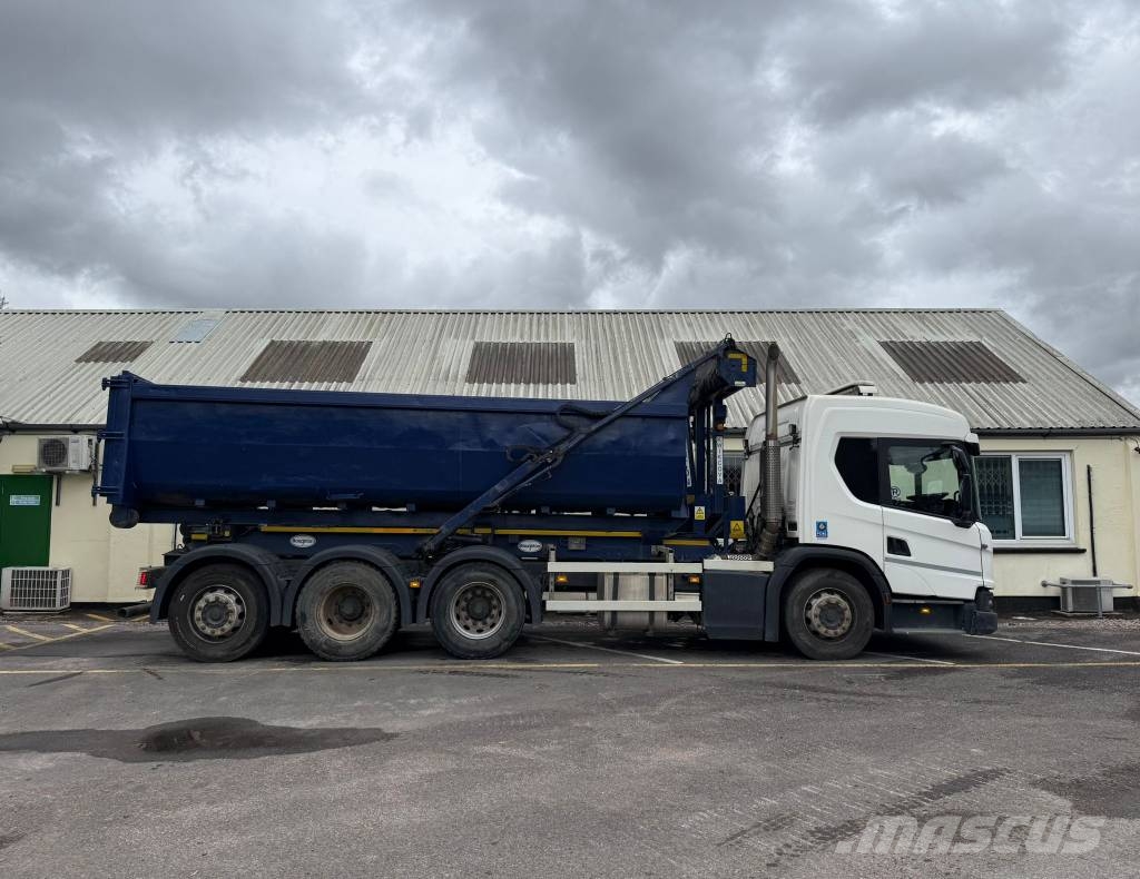 Scania L 360 Hook Loader Kroghejs