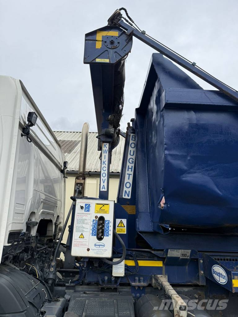 Scania L 360 Hook Loader Kroghejs