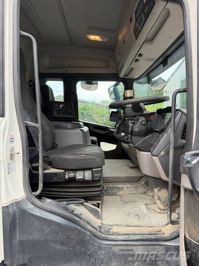 Scania L 360 Hook Loader Kroghejs