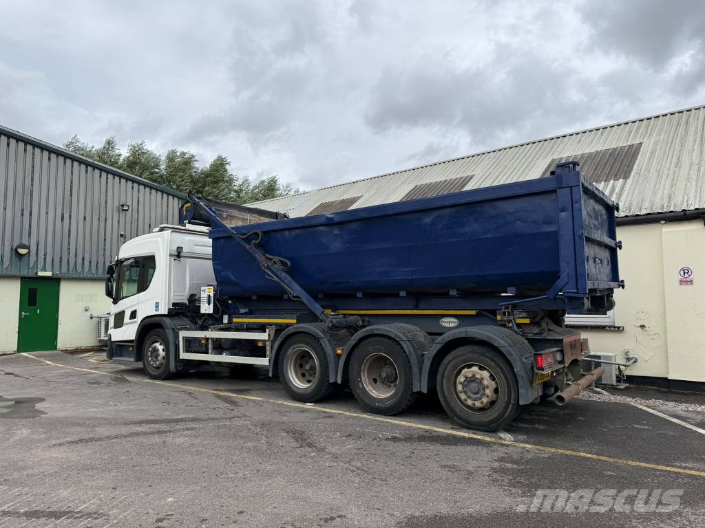 Scania L 360 Hook Loader Kroghejs