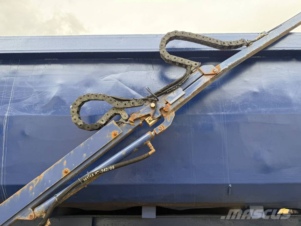 Scania L 360 Hook Loader Kroghejs