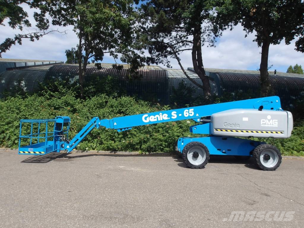 Genie S 65 Plataformas con brazo de elevación telescópico