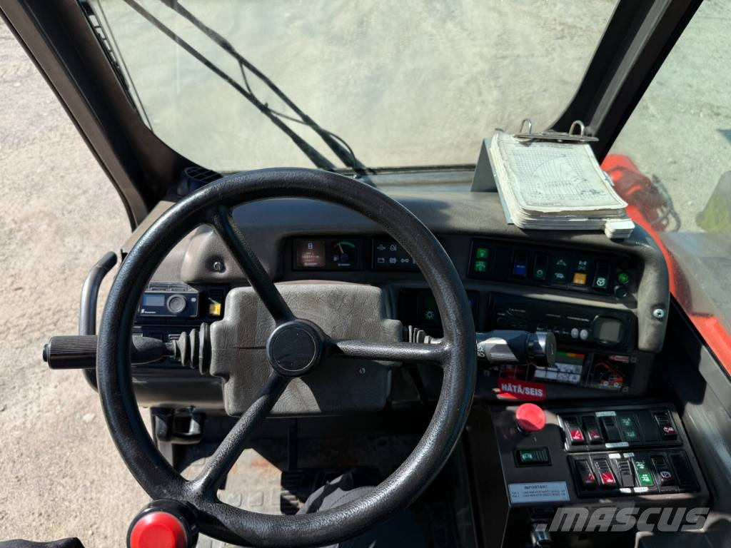 Manitou MRT 2145 Teleskoplader