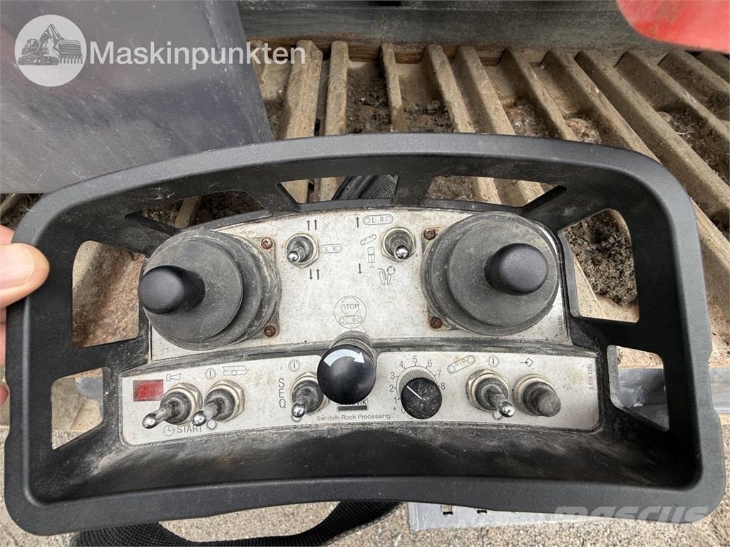 Sandvik UJ440I Mobile knusere