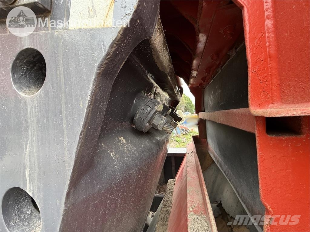 Sandvik UJ440I Mobile knusere