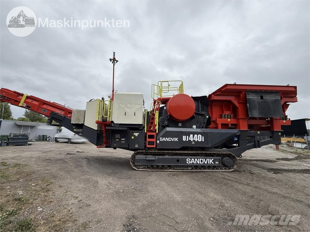 Sandvik UJ440I Mobile knusere