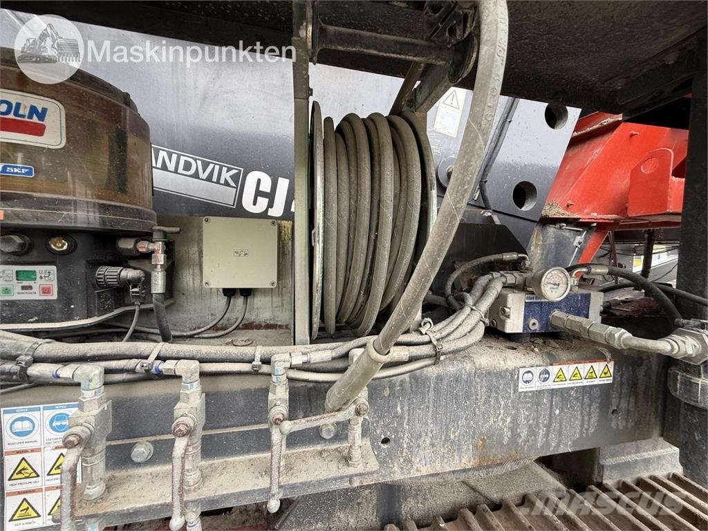 Sandvik UJ440I Mobile knusere