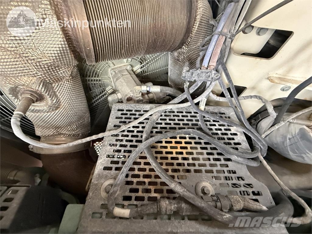 Sandvik UJ440I Mobile knusere
