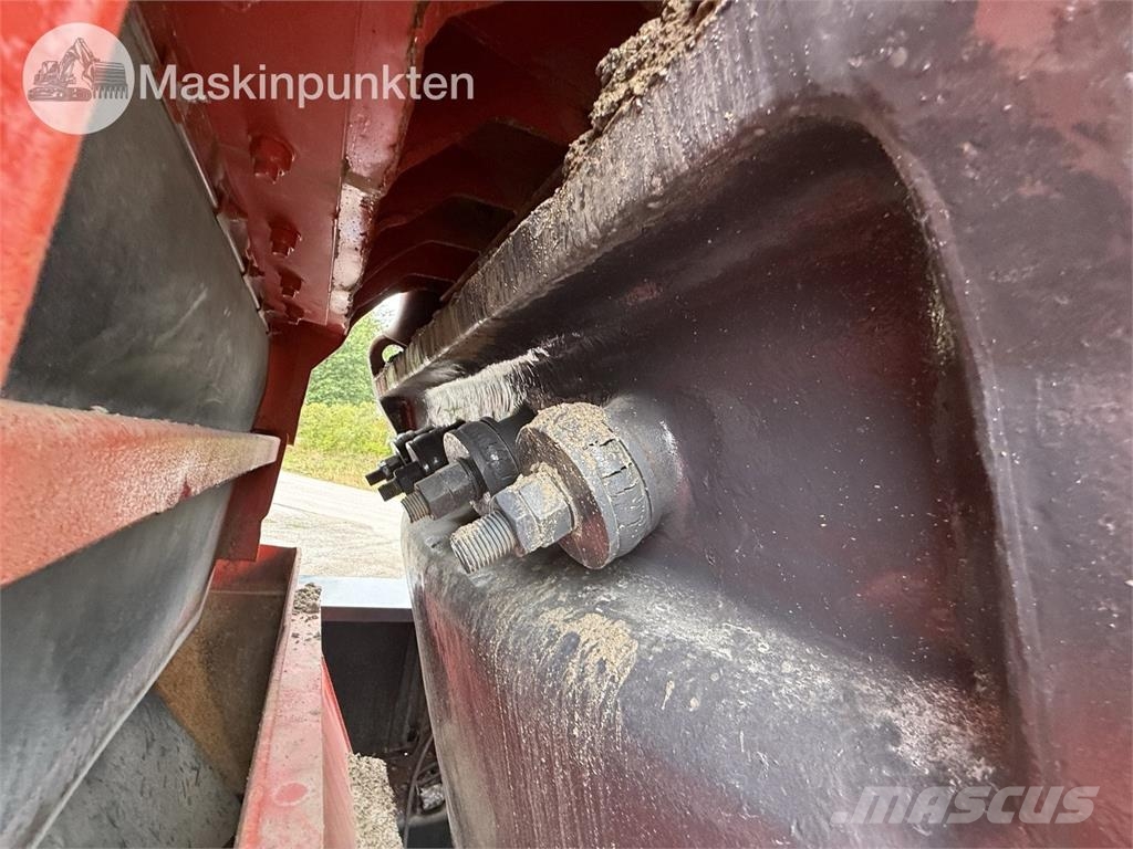 Sandvik UJ440I Mobile knusere