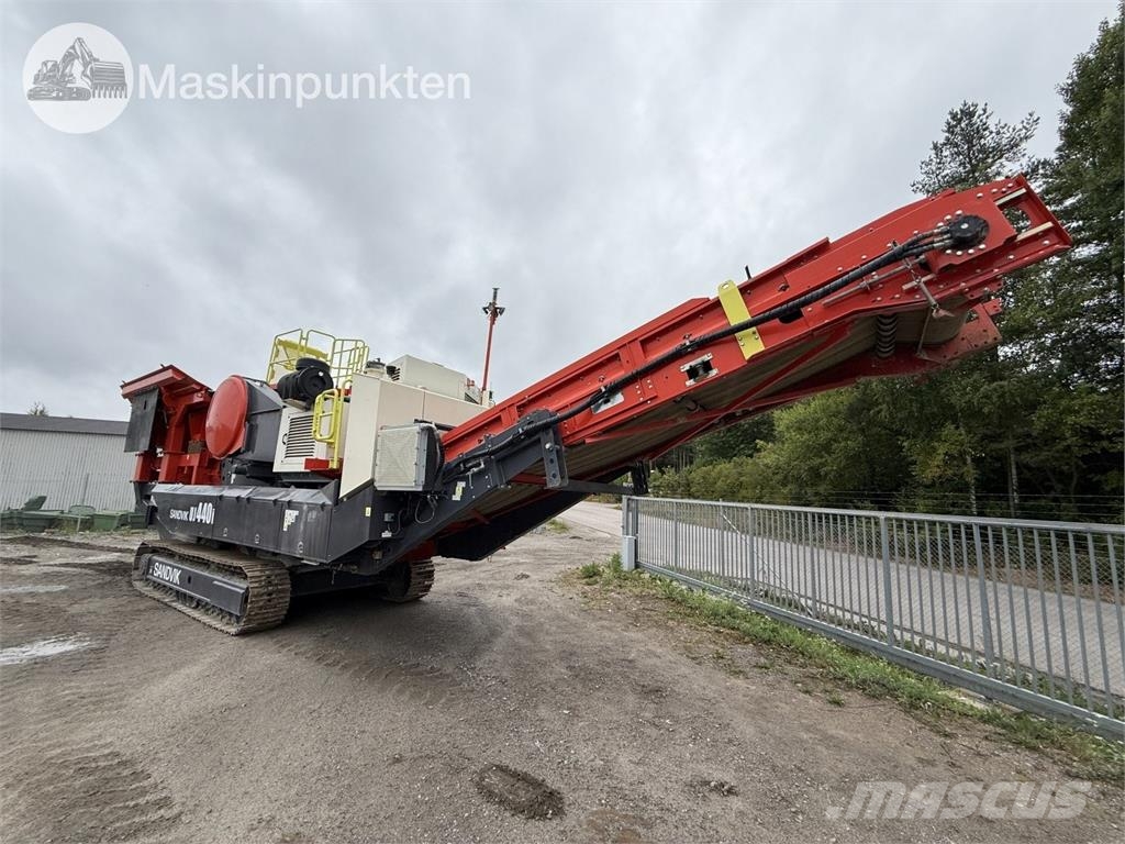 Sandvik UJ440I Mobile knusere