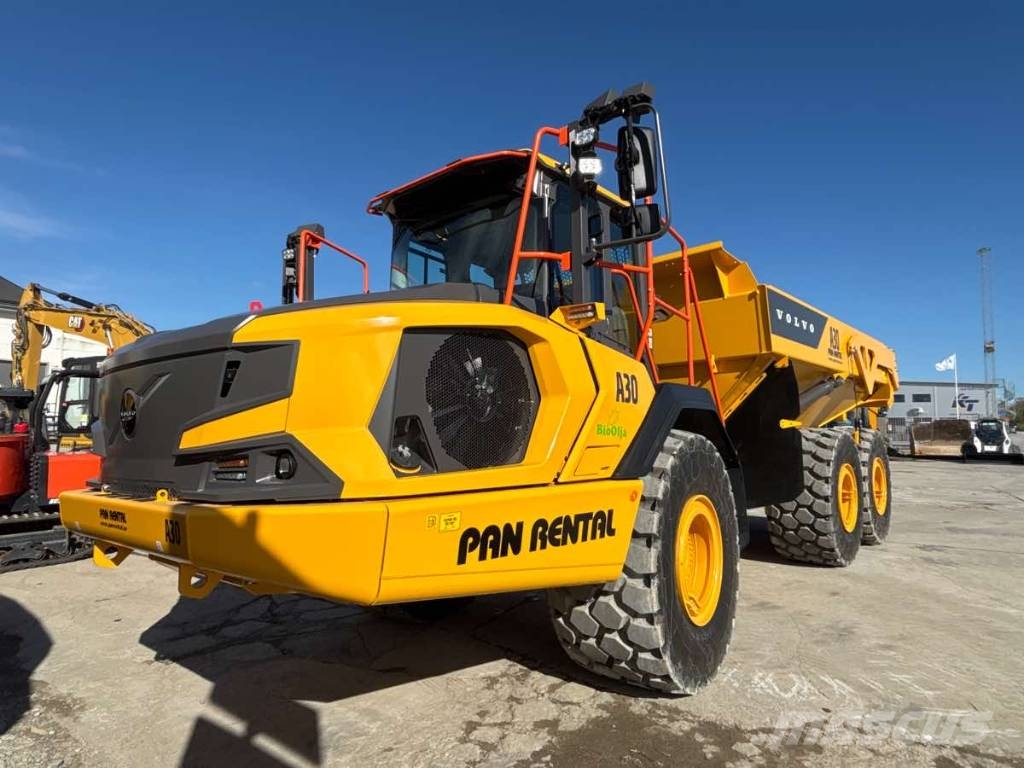 Volvo A30 Uthyres/For Rental Зчленовані самоскиди