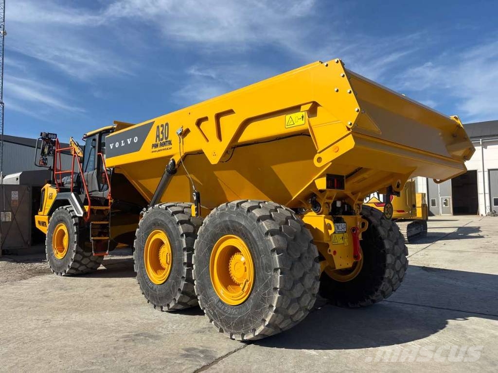 Volvo A30 Uthyres/For Rental Зчленовані самоскиди