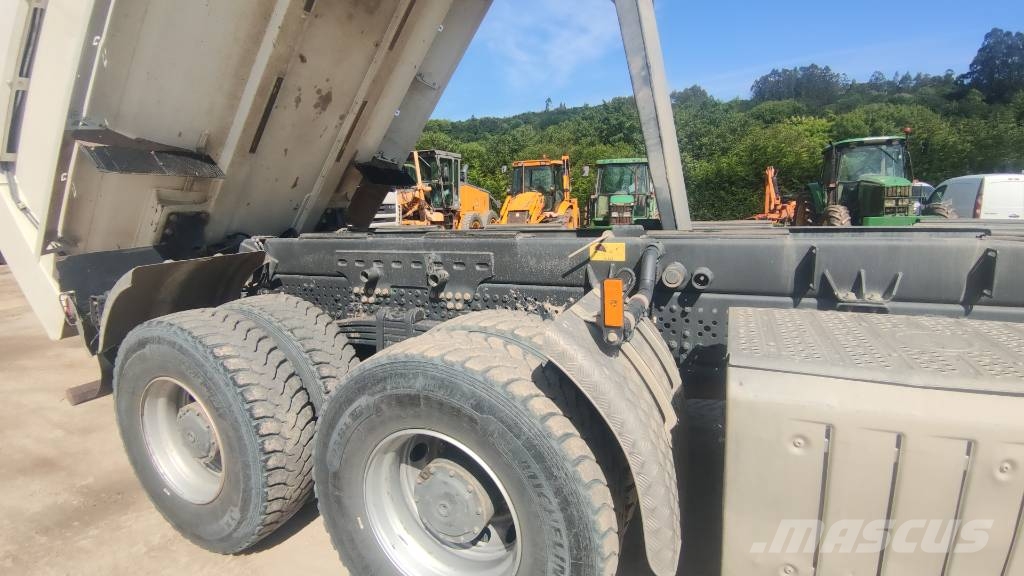 Mercedes-Benz Arocs 3243 شاحنات قلابة