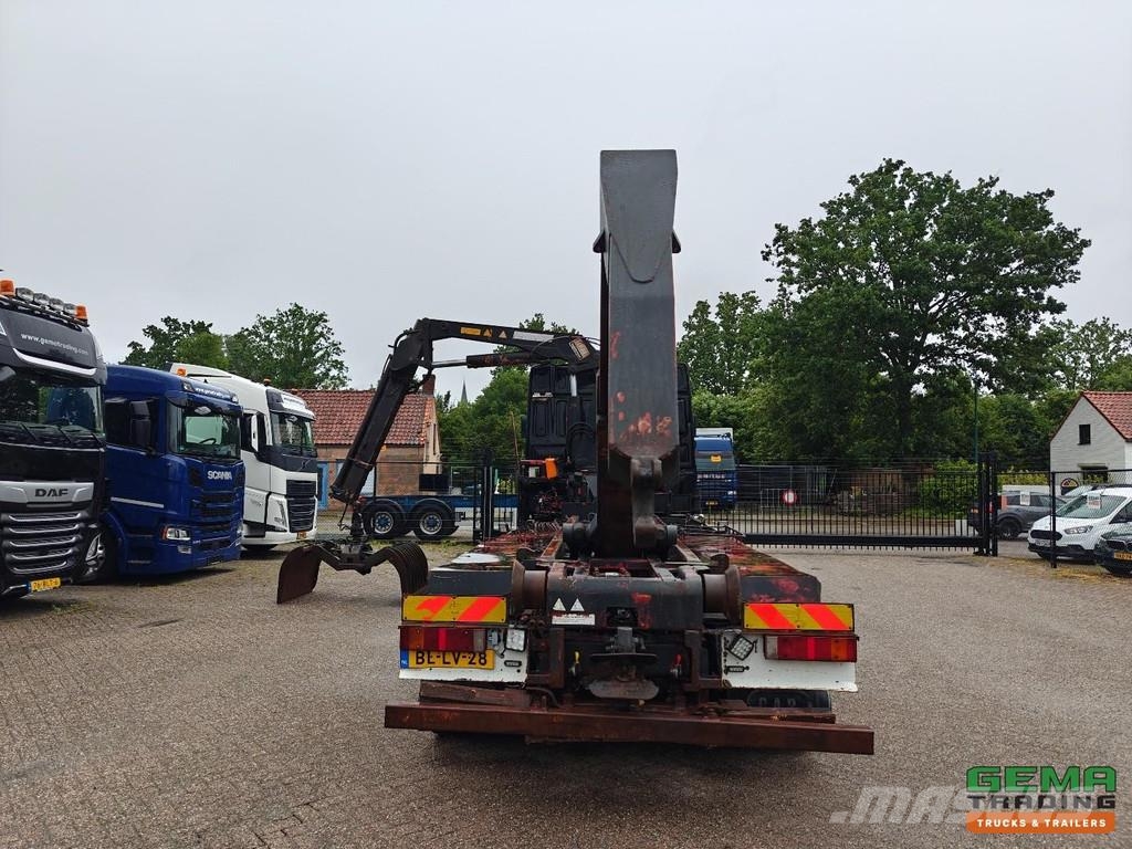 DAF AK48XS XF95.530 8x2/4 SpaceCab Euro3 - 30T Hook Ar Camiones polibrazo