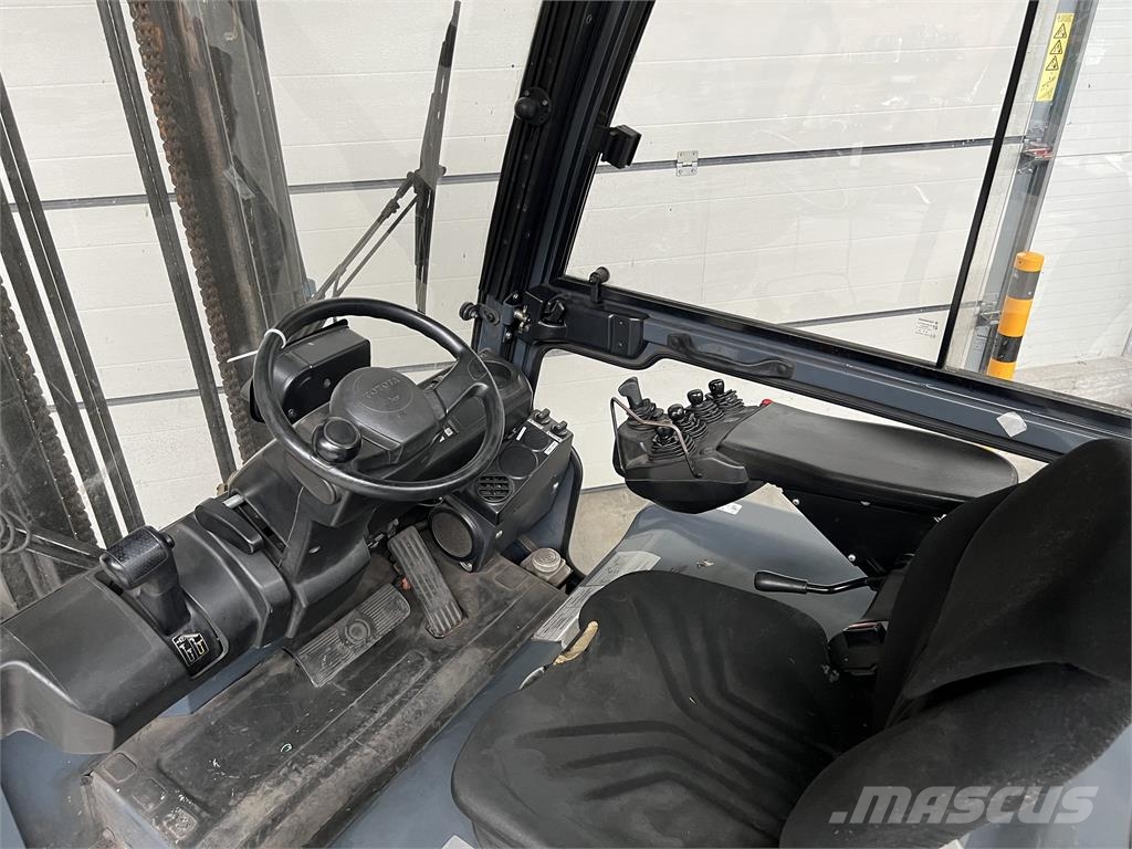 Toyota 8FBMT30 Sähkötrukit