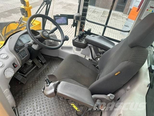 Volvo L180H Radlader