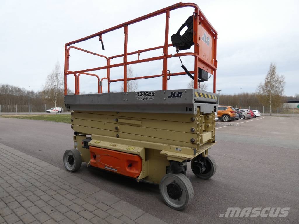 JLG 3246 ES Schaarhoogwerkers
