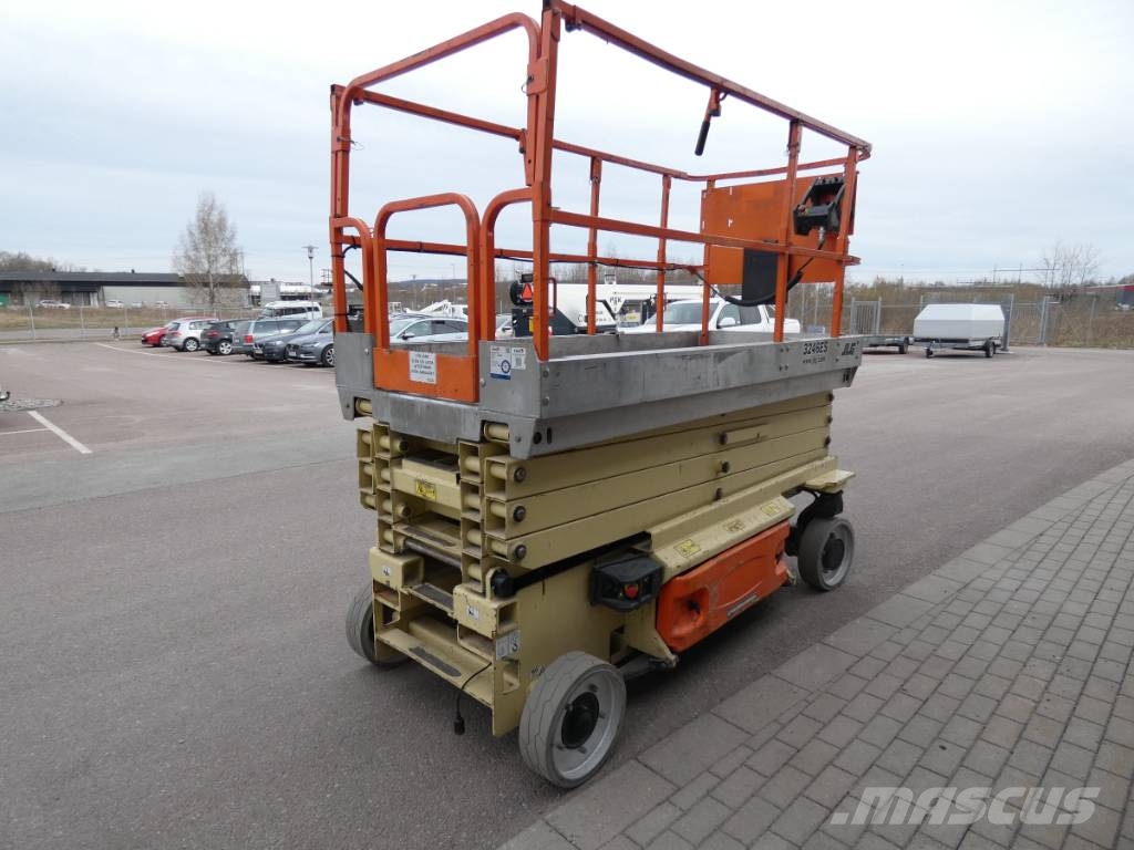 JLG 3246 ES Schaarhoogwerkers