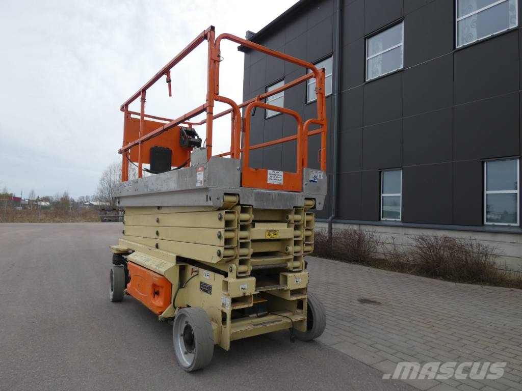JLG 3246 ES Schaarhoogwerkers