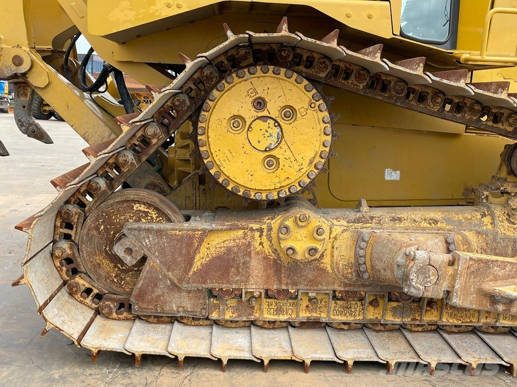CAT D6T LGP Telaketjupuskutraktorit