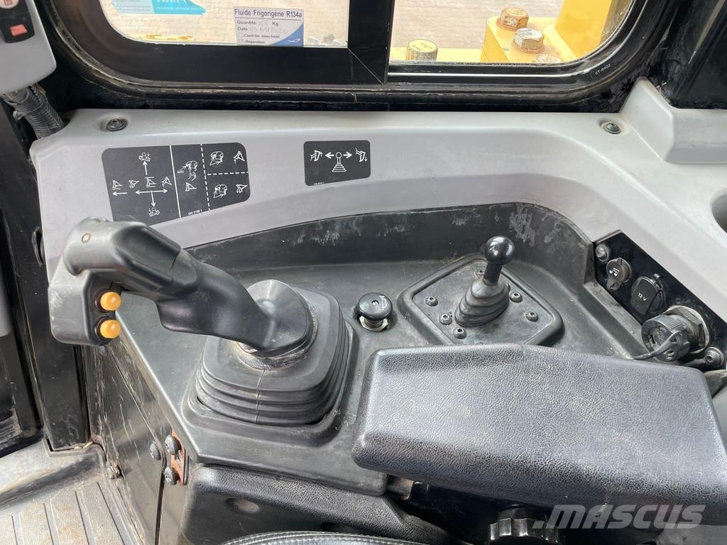 CAT D6T LGP Spycharki gąsienicowe