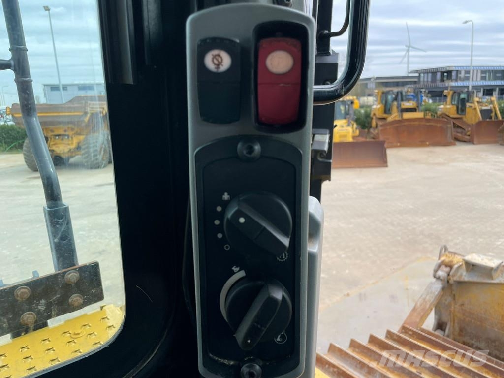 CAT D6T LGP Telaketjupuskutraktorit