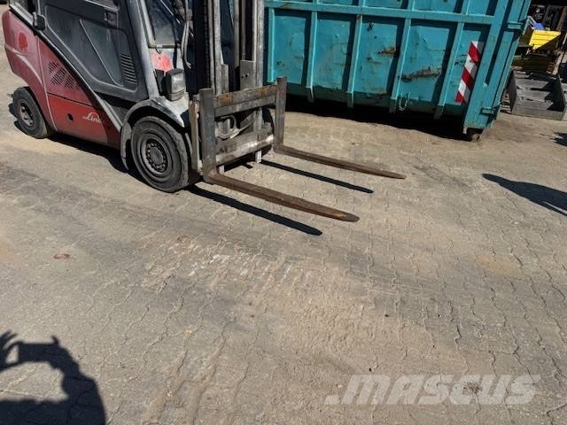 Linde H 30 T LPG forklifts