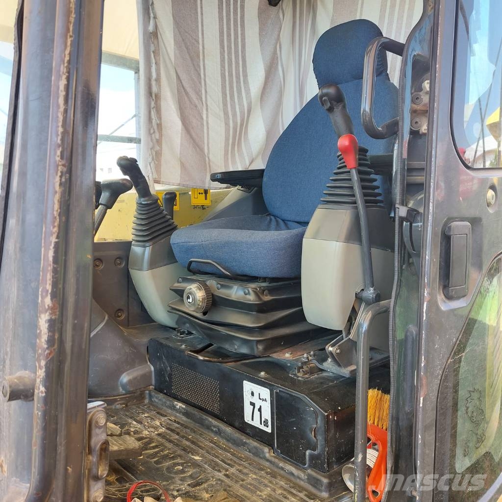 Komatsu PC 88 MR-8 Escavatori medi 7t - 12t