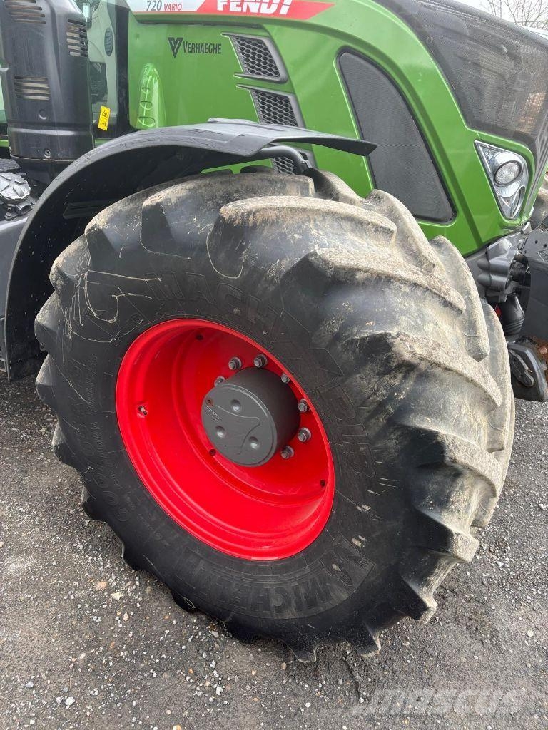 Fendt 720 VARIO PROFI + Gen 6 S1 Traktorer