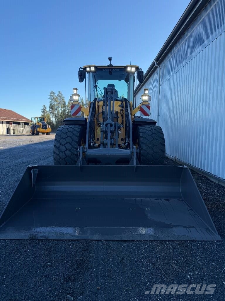 Volvo L90H / L90H2 -24 fullutrustad Læssemaskiner på hjul