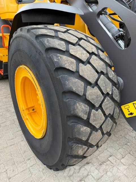 Volvo L90H / L90H2 -24 fullutrustad Læssemaskiner på hjul