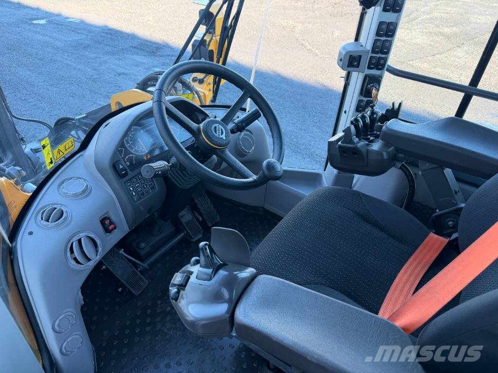 Volvo L90H / L90H2 -24 fullutrustad Læssemaskiner på hjul