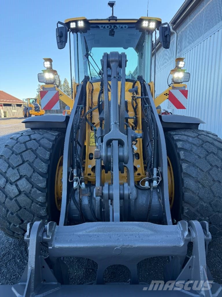 Volvo L90H / L90H2 -24 fullutrustad Læssemaskiner på hjul